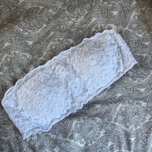 White lace strapless bralette